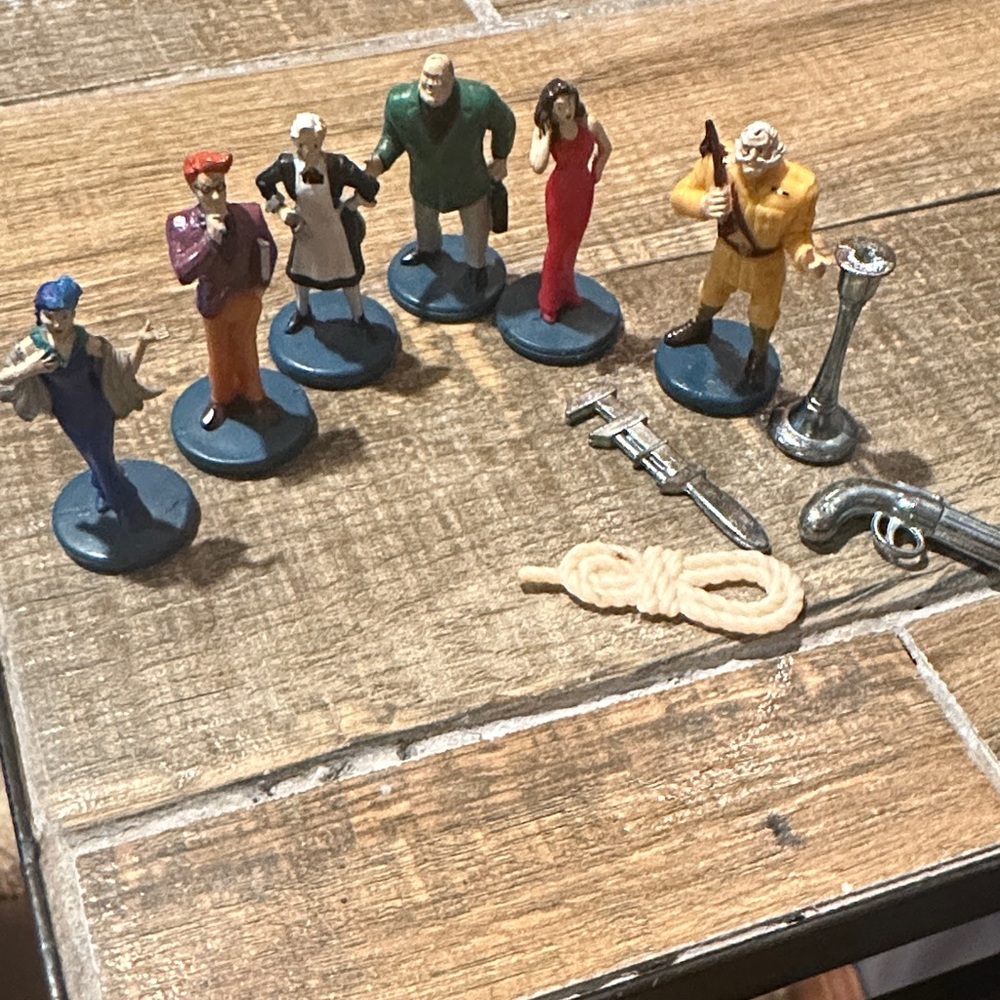 Colorful CLUE  GAME PIECES - 6 Character Complete and Set of 7 game pieces